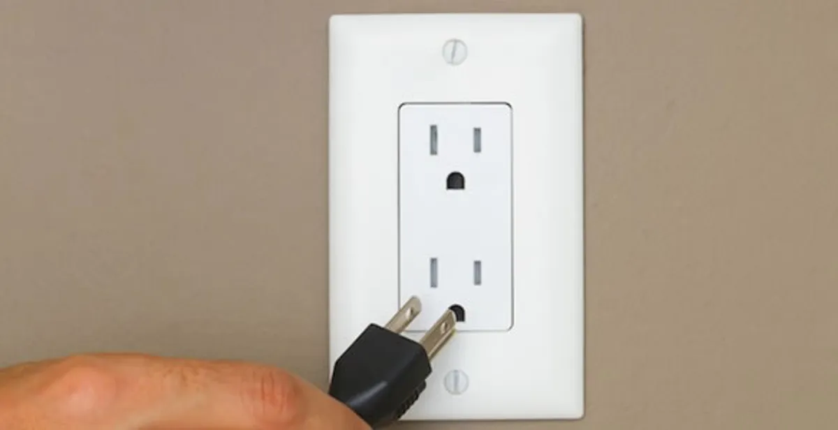 gfc outlets service demonstrating proper testing and use of ground fault circuit interrupter outlet in Austin, TX
